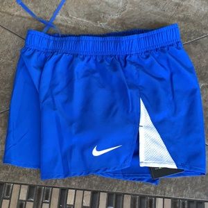 NIKE WMNS RUNNING SHORTS